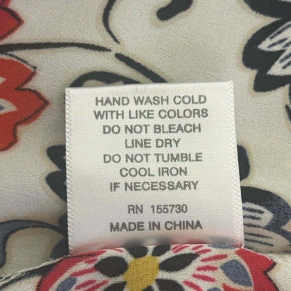 Rose & Olive by Anthropology V-Neck 3/4 Sleeve Floral Blouse Size 1X - Picture 9 of 9